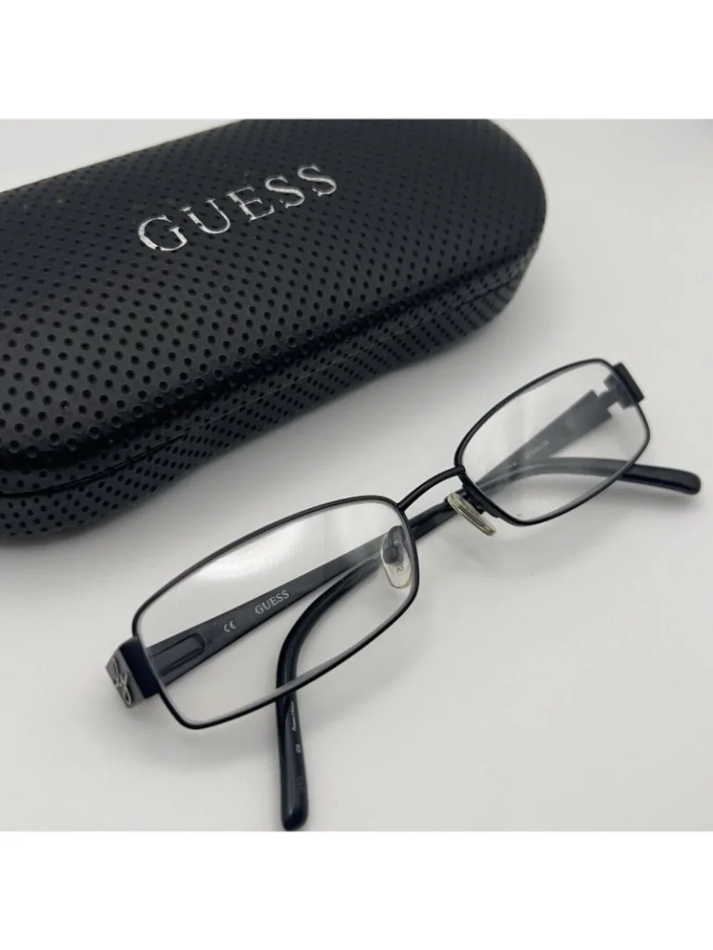 Guess 1581 Eyeglass Frames Rectangle Flex Spring Metal Blk Black 52-16-130 Case